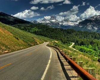 Road Wallpaper Desktop