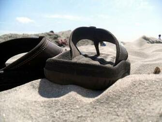 Flip Flops And Sun Wallpaper