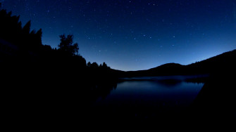 Wallpaper Lake Dark Night Starry Sky Landscape 4k UHD