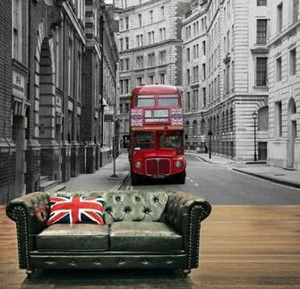 Giant Size Red London Bus Decorating Wallpaper Mural Art