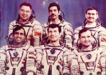 File Soyuz T Primary And Backup Crew Jpg