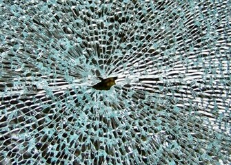 Wallpaper Box Windows Shattered Glass High Definition
