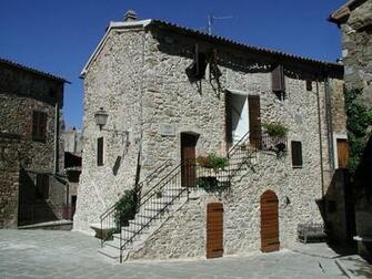 Pin Italy Tuscany House Trees Fields Nature
