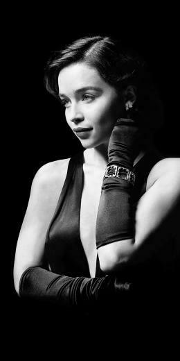 Emilia Clarke Bw Actress Wallpaper Photoshoot Ideas