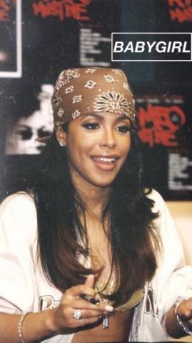 Lockscreens Aaliyah Requested Like Or Re