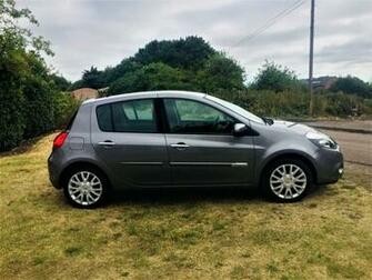 Renault Clio Engine HD Wallpaper Auto Car Rumors