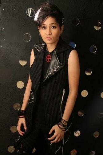 Foto Keren Mitha The Virgin Wallpaper