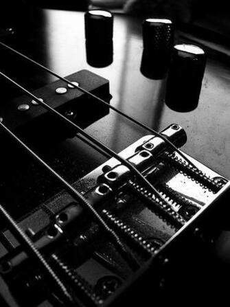 Black Bass Guitar Wallpaper