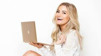 What Happened To Ijustine S She Doing Now Gazette Re