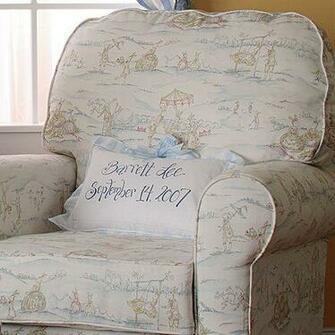 Bunny Toile Buckingham Glider
