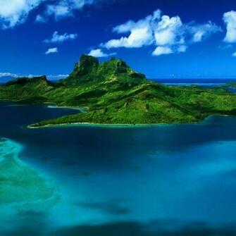 Beautiful Lush Island iPad Wallpaper For