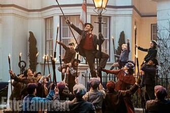Mary Poppins Returns Photos Emily Blunt Lin Manuel