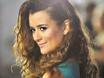 Cote De Pablo Wallpaper