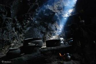In A Buddhist Monastery S Kitchen Tibetan Wallpaper