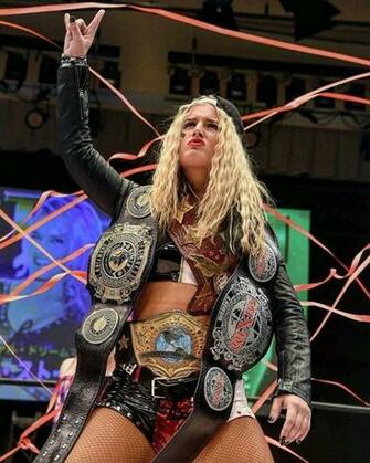 Toni Storm Wxw Stardom Progress