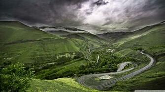 Mountain Highway Wallpaper