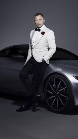 Celebrity Daniel Craig