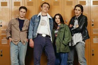 Freaks And Geeks B L M Rehberi Tan T Wallpaper Kadro