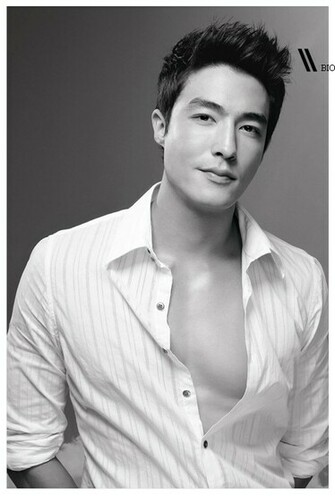 Daniel Henney Picture Colection