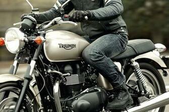 Triumph Bonneville Wallpaper Background