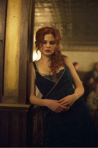 Klondike Imagens Conor Leslie As Sabine HD Wallpaper And