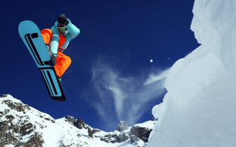 Mountain Skiing HD Wallpaper Sports 4k Image Photos And