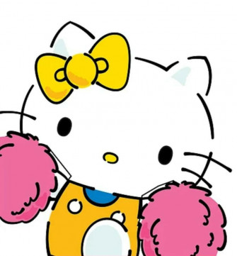 Mimmy White Strolling Through The Park Wallpaper