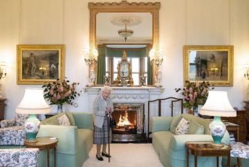 Queen Elizabeth Shares Rare Peek Inside Balmoral Castle Drawing Room