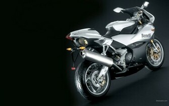 Benelli Motorbikes Wallpaper