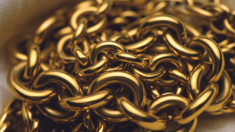 Chain Gold Close Wallpaper