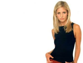 Sarah Michelle Gellar Wallpaper