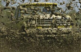 Mud Bogging Offroad Race Racing Monster Truck Pickup
