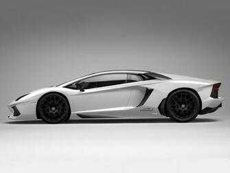 Lamborghini Aventador Full HD Wallpaper