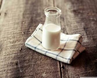 Milk Bottle 4k HD Desktop Wallpaper For Ultra Tv Tablet