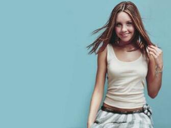 Amanda Bynes HD Desktop Wallpaper