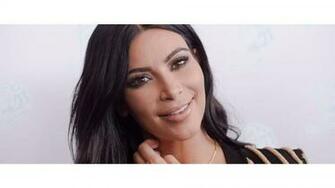 Kim Kardashian Wallpaper