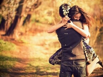 Hug And Kiss Of Romantic Couple HD Wallpaper Rocks