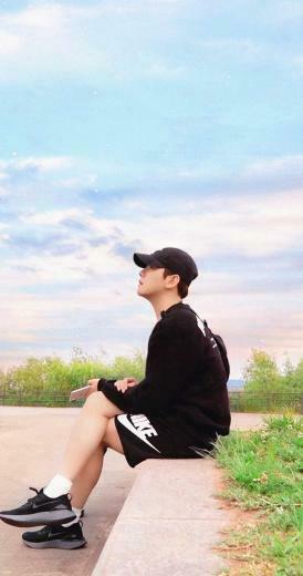 Baekhyun Background Cr 11degreecelcius Chanbaek Amino
