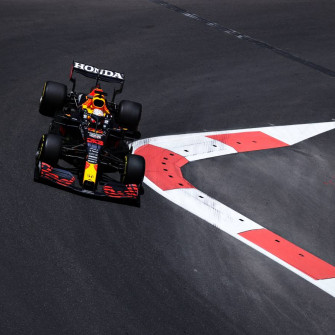 Bulls Lead The Way In Baku Honda Racing