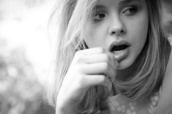 148801d1401439031 Chloe Moretz Wallpaper Jpg