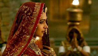 Deepika Padukones Expressions In Padmavatis Ghoomar Song