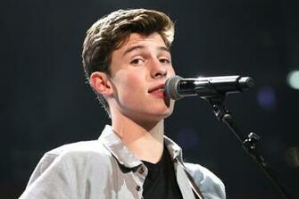Shawn Mendes Wallpaper