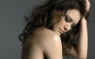 Hilary Duff Widescreen Wallpaper