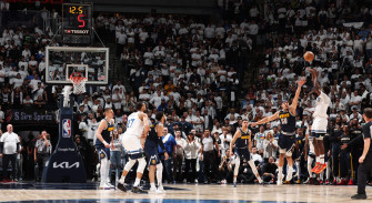 The Magnetism Of Anthony Edwards Wills Timberwolves To A Face Wallpaper