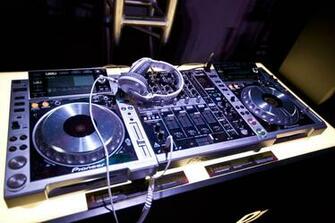 Pics Photos Mcintyre Pioneer Dj Gallery Wallpaper