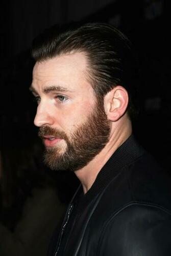 Chris Evans Photos Directv Now Super