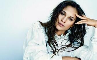 Beautiful HD Alicia Vikander Wallpaper