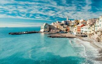 Coastal Town 4k HD Desktop Wallpaper For Ultra Tv Dual