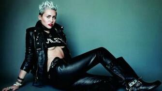 Miley Cyrus Wallpaper Wrecking Ball Video Song