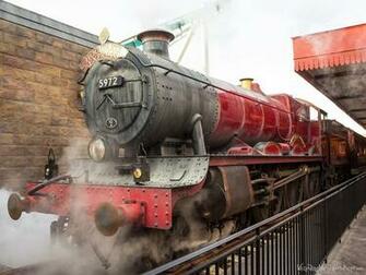 Hogwarts Express Harry Potter Theme Park Wizarding World
